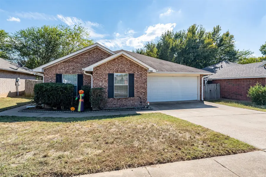 1141 Woodlands Park Drive, Lindale, TX 75771 - Image #2