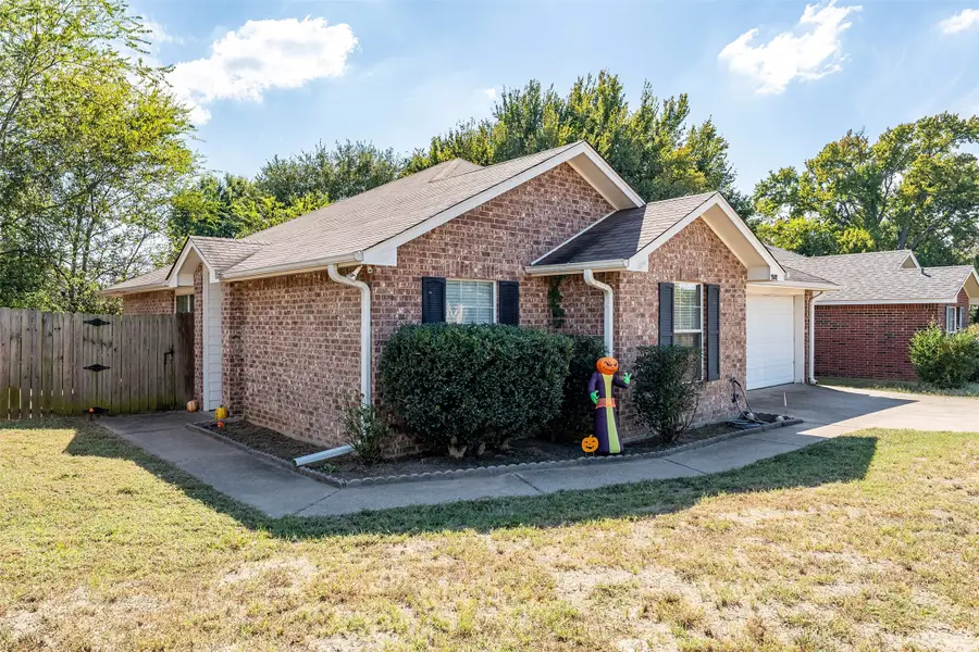 1141 Woodlands Park Drive, Lindale, TX 75771 - Image #3