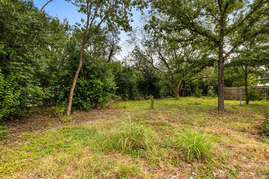 206 W Ward Avenue, Robinson, TX 76706 - Image #3