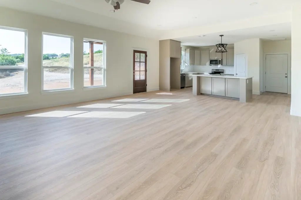 1625 Anchors Way, Bluff Dale, TX 76433 - Image #1