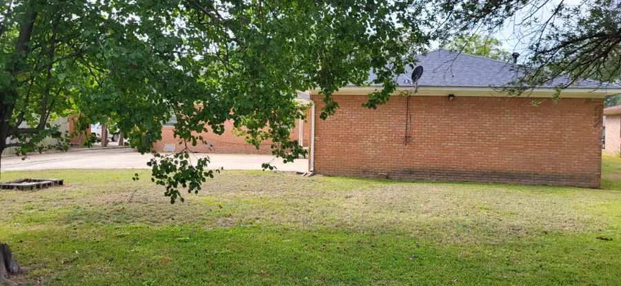 1404 Doris Drive, Sulphur Springs, TX 75482 - Image #2