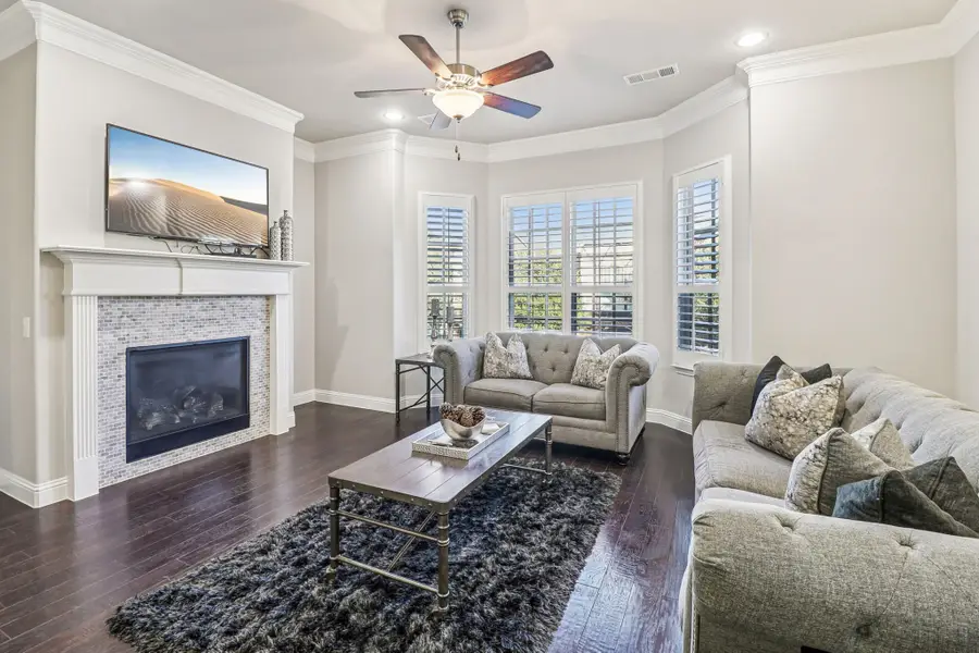 2654 Sherwood Drive, Lewisville, TX 75067 - Image #3