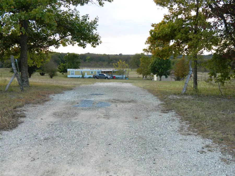 6323 Fm 896 Highway, Bonham, TX 75418 - Image #2