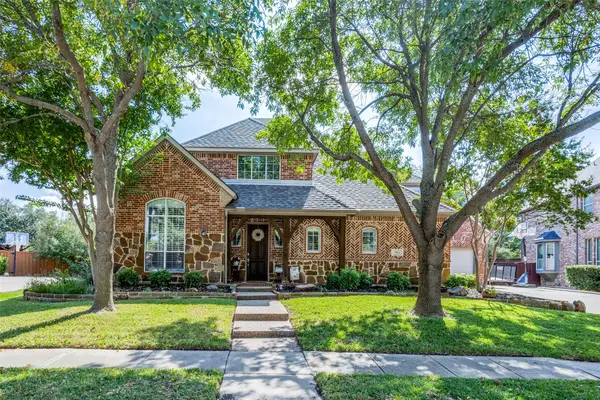 905 Bristlewood Drive, McKinney, TX 75072