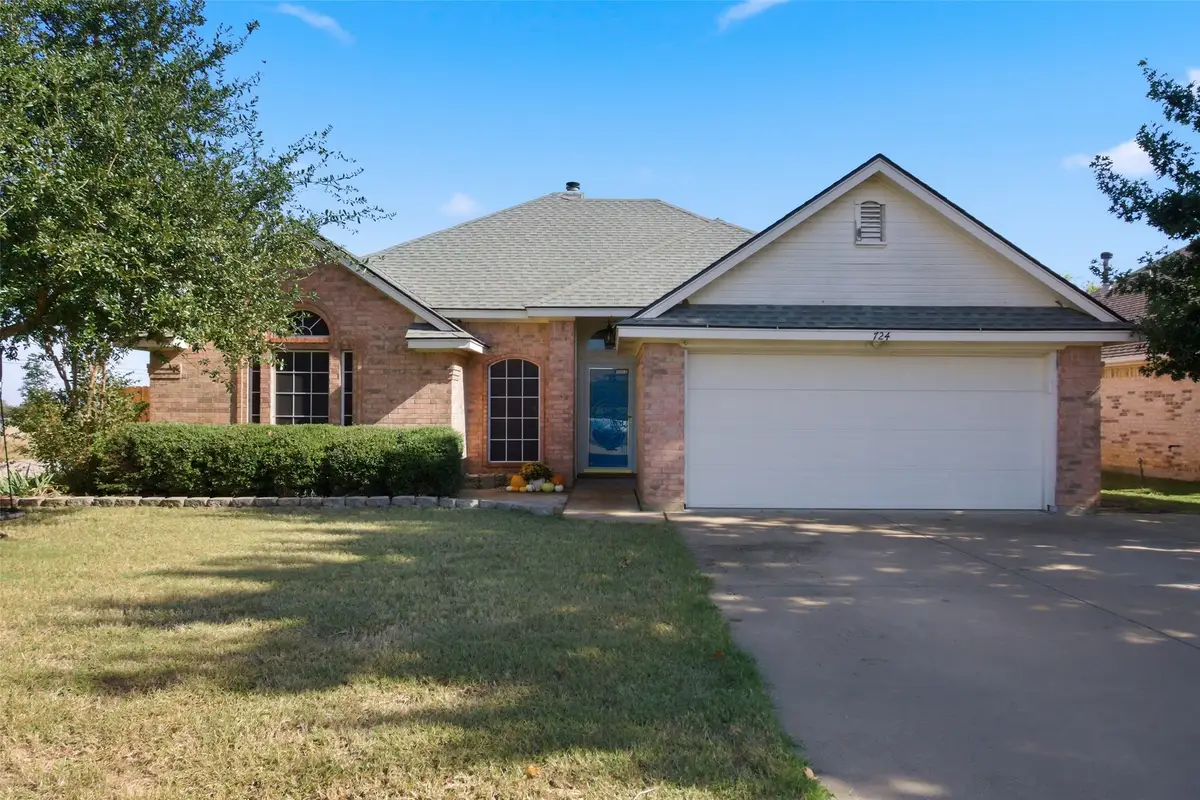 724 Remington Drive, Cleburne, TX 76033 - Image #1