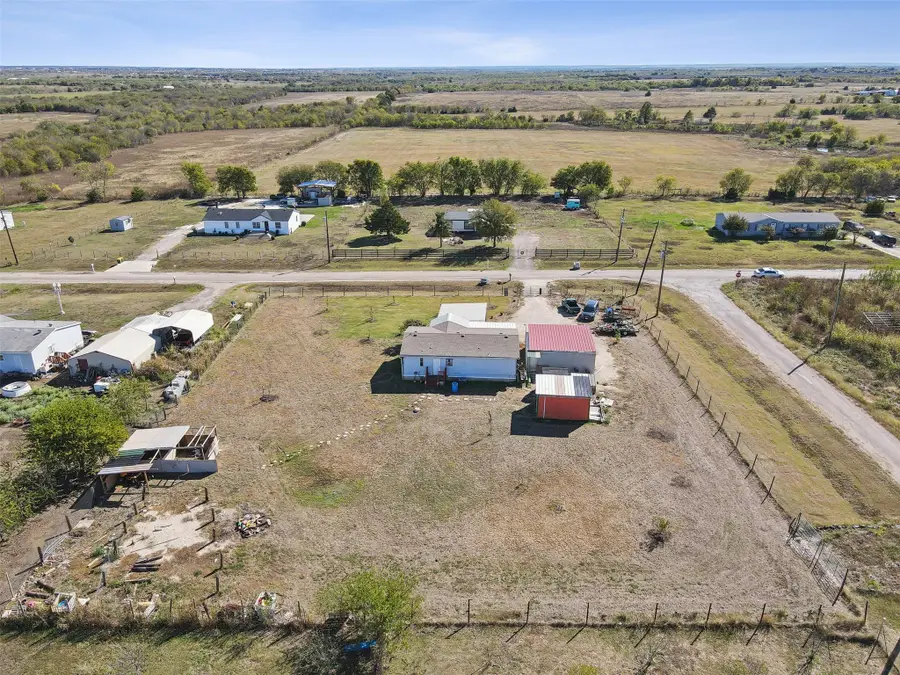 1416 Pheasant Drive, Venus, TX 76084 - Image #2