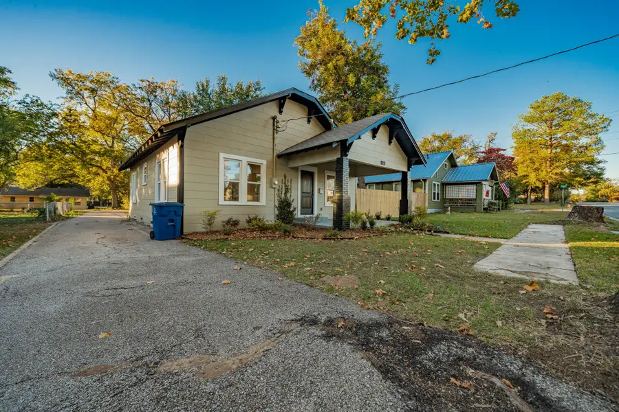 515 N Newsom Street, Mineola, TX 75773 - Image #3