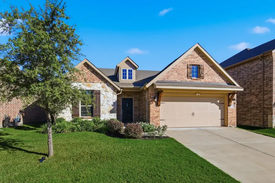 1737 Rio Secco Drive, Fort Worth, TX 76131 - Image #2