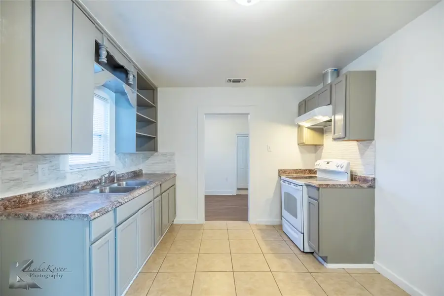 1025 S 15th Street, Abilene, TX 79602 - Image #2