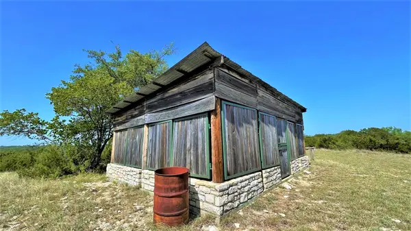 9501 Edwards Road, Tolar, TX 76476