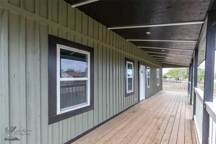 819 Avenue B, Hamlin, TX 79520 - #2