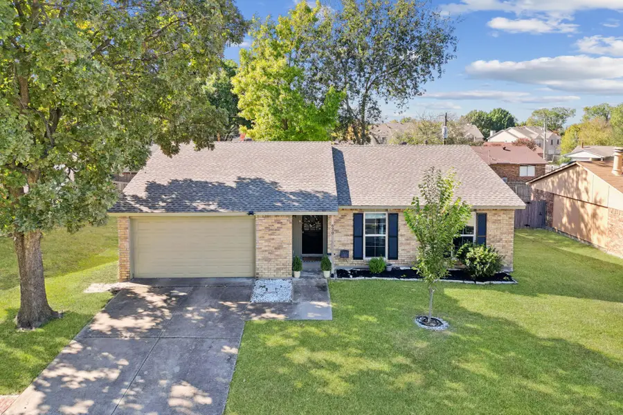 620 Roaming Road Drive, Allen, TX 75002 - Image #2