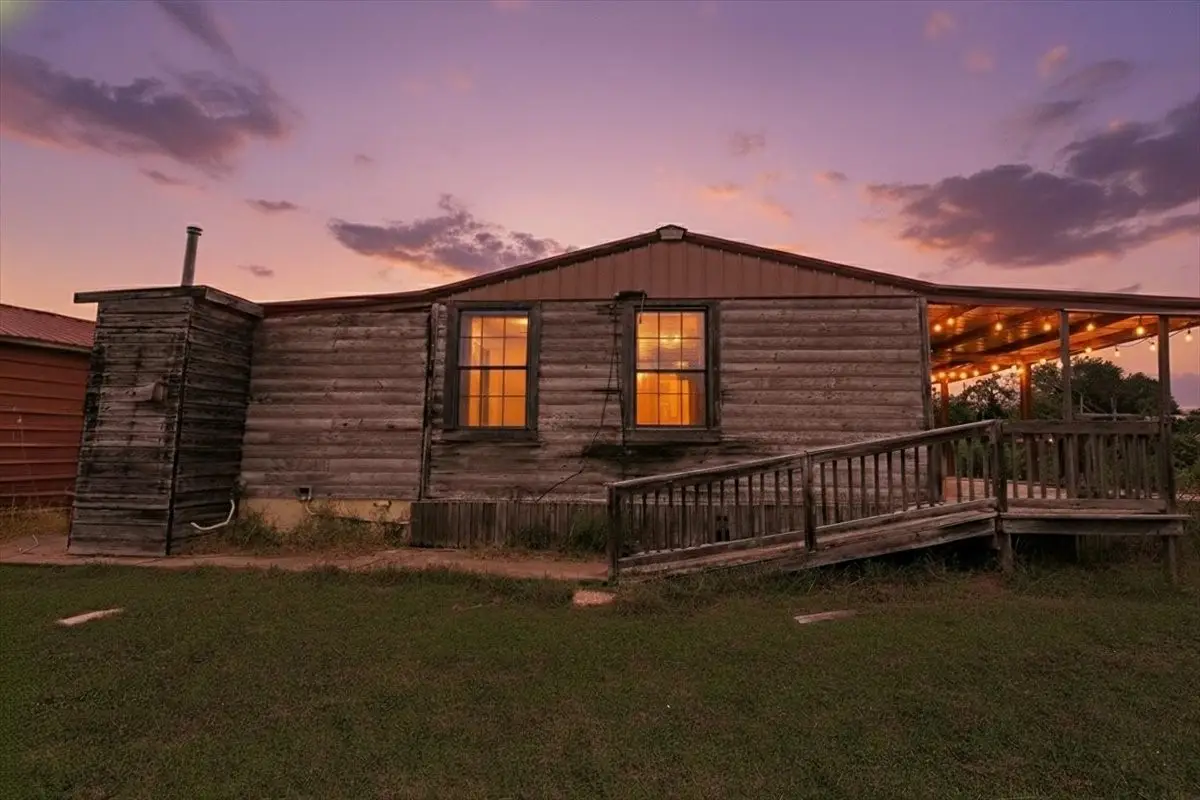 390 Apache, Quitman, TX 75783 - Image #1