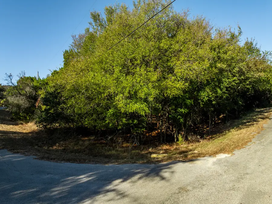 17150 Woodway Drive, Whitney, TX 76692 - Image #3