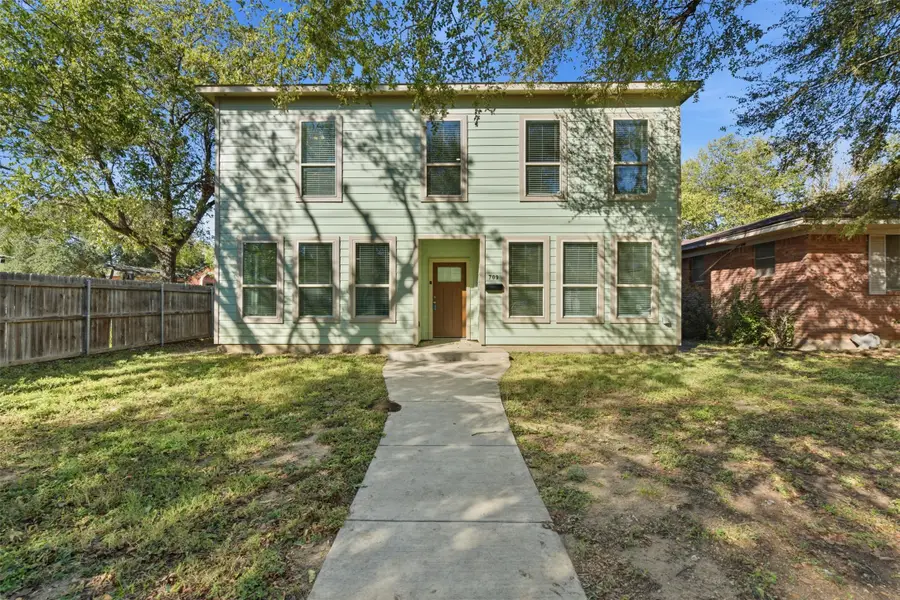 709 E Franklin Street, Hillsboro, TX 76645 - Image #2