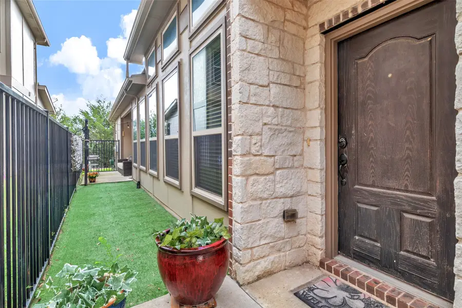 5525 Cojimar Drive, McKinney, TX 75070 - Image #3