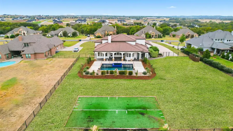 173 Creek Wood Drive, Aledo, TX 76008 - Image #2