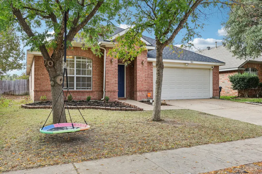 9113 Newport Lane, McKinney, TX 75071 - Image #2