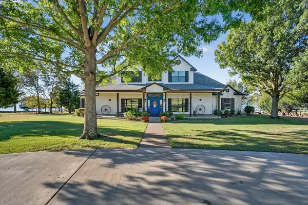 116 El Sueno, Corsicana, TX 75109