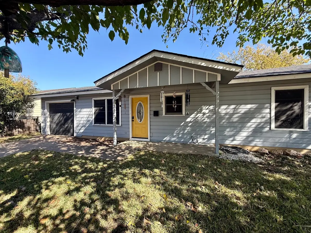 516 Renfro Street, Burleson, TX 76028 - Image #1