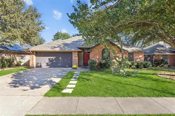 1104 Oak Valley, Denton, TX 76209