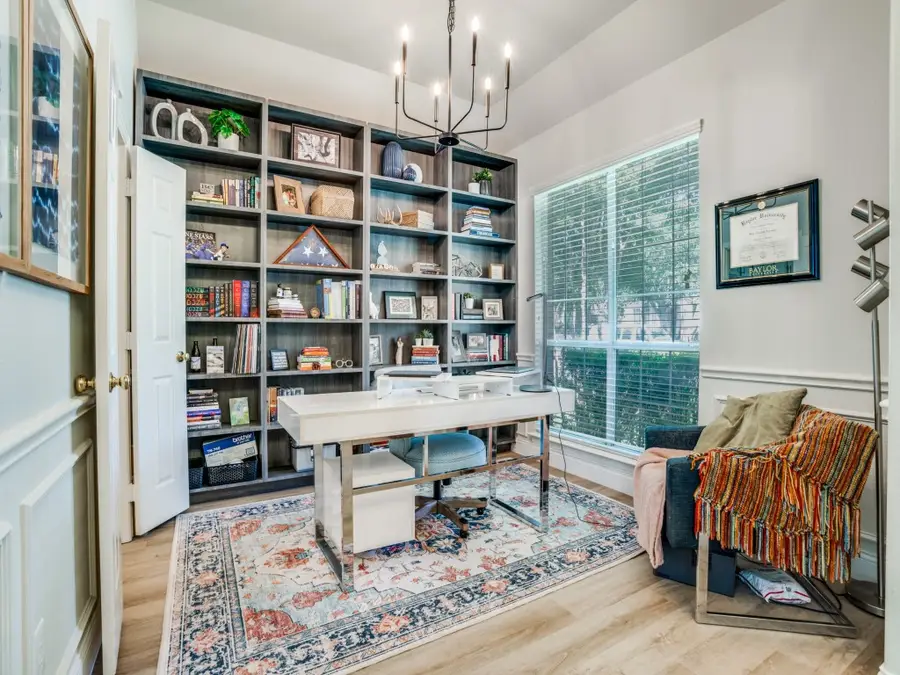 4661 Hearthstone Drive, Frisco, TX 75034 - Image #3