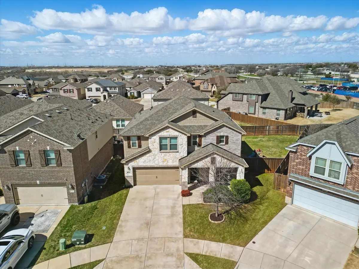 10213 Fox Grove Court, Fort Worth, TX 76131 - Image #1