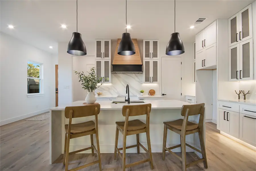 2003 Hearne Avenue, Dallas, TX 75212 - Image #3