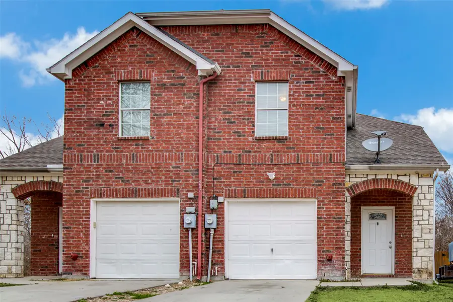 807 Fenet Street, McKinney, TX 75069 - Image #2
