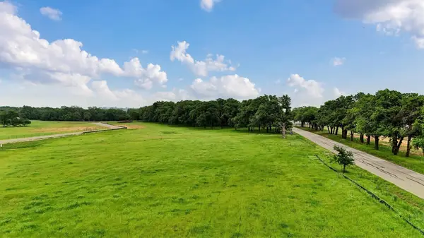 1549 Park Street, Azle, TX 76020