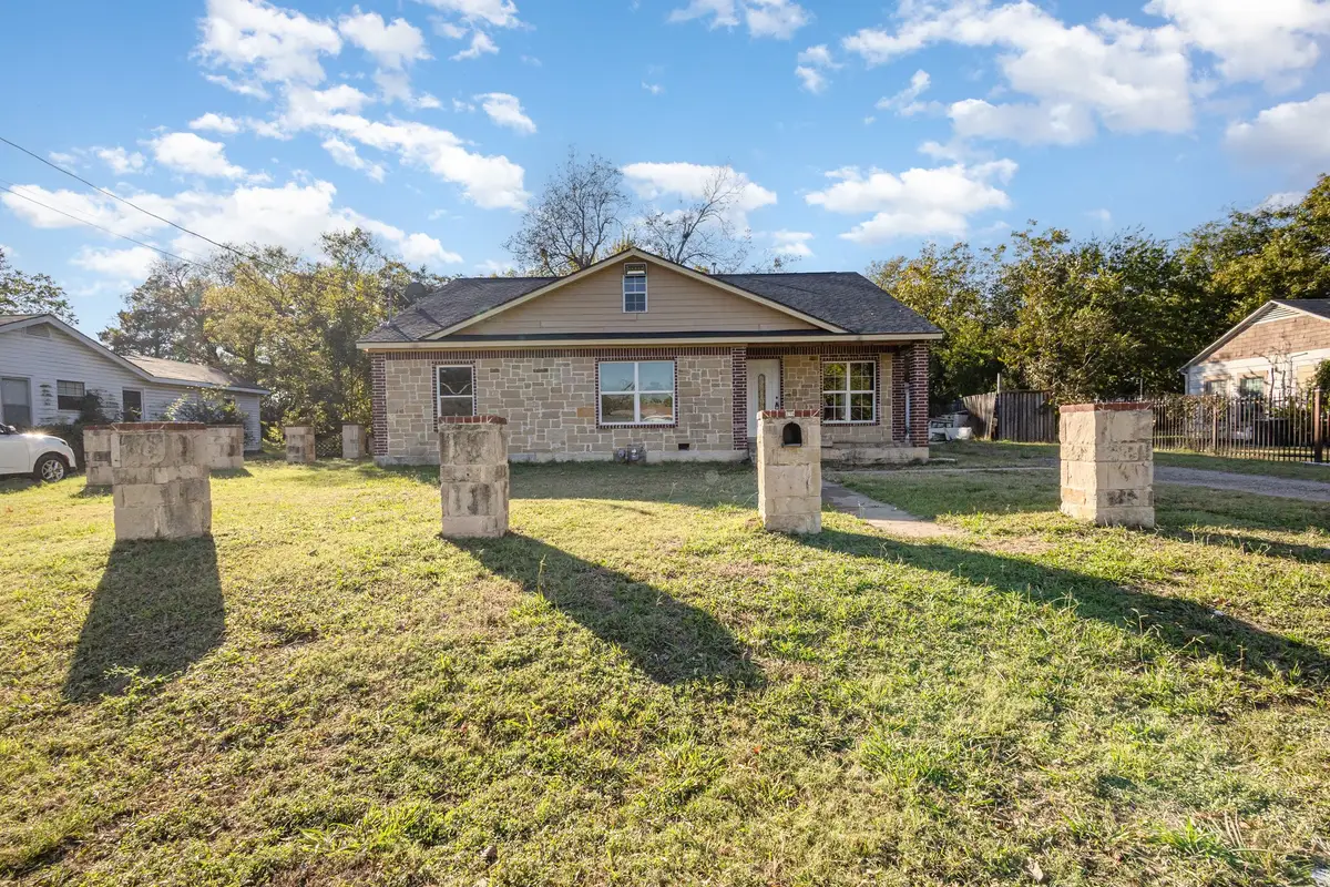 215 Glenview Street, Dallas, TX 75217 - Image #1