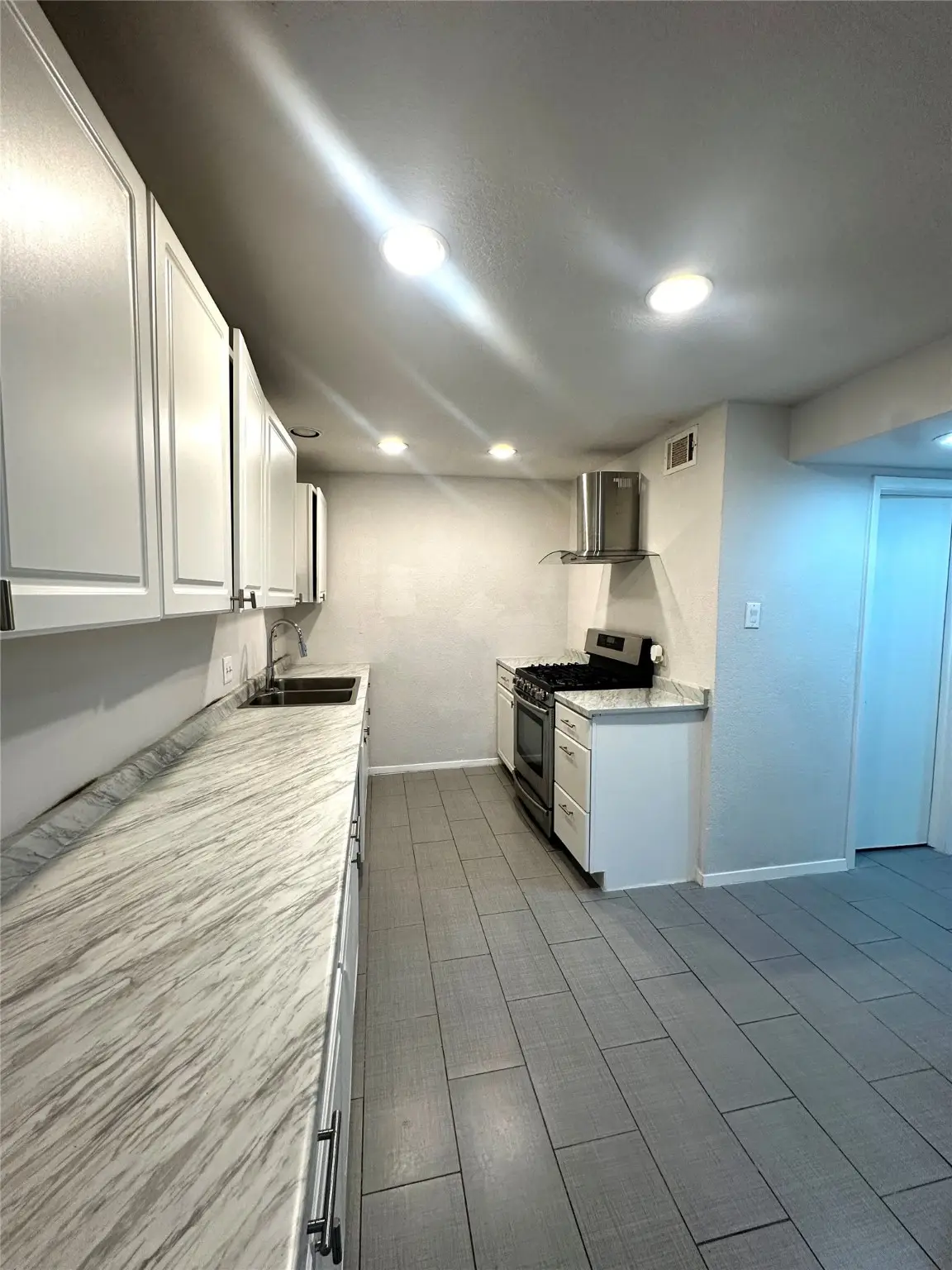 6024 Westridge Lane #305, Fort Worth, TX 76116 - Image #1