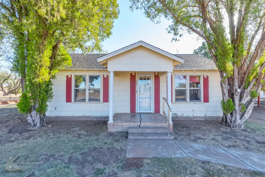 405 S Hinton Street, Benjamin, TX 79505 - Image #3