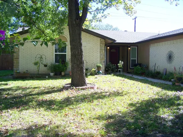 702 Via Del Rey, Mesquite, TX 75150