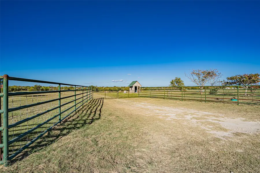 410 Douglas Street, Dublin, TX 76446 - Image #2