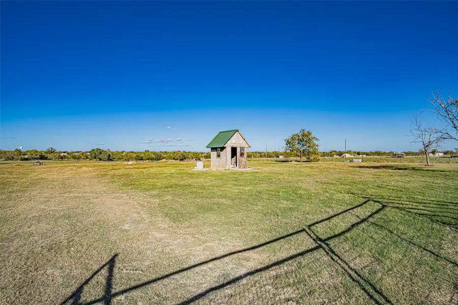 410 Douglas Street, Dublin, TX 76446 - Image #3