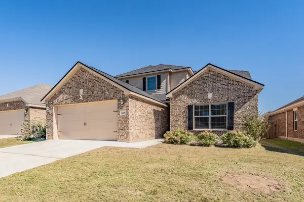 185 Aster Drive, Sanger, TX 76266