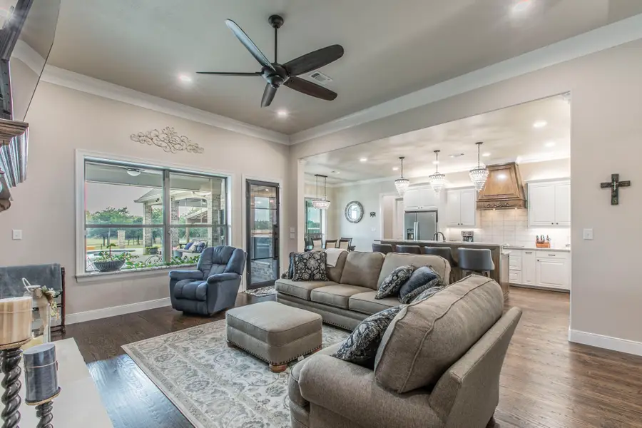 790 Bones Chapel Road, Whitesboro, TX 76273 - Image #2