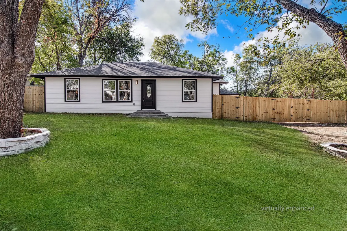 5305 Purdue Avenue, River Oaks, TX 76114 - Image #1