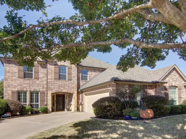 3309 Texas Trail Court, Hurst, TX 76054