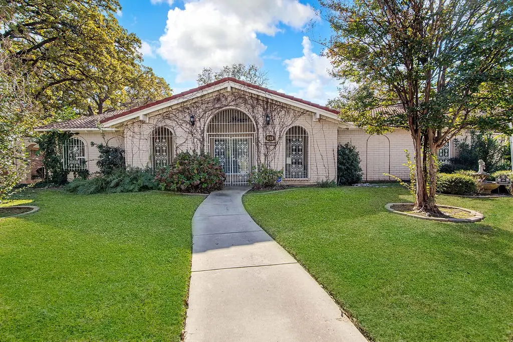 849 Wheelwood, Hurst, TX 76053 - Image #1