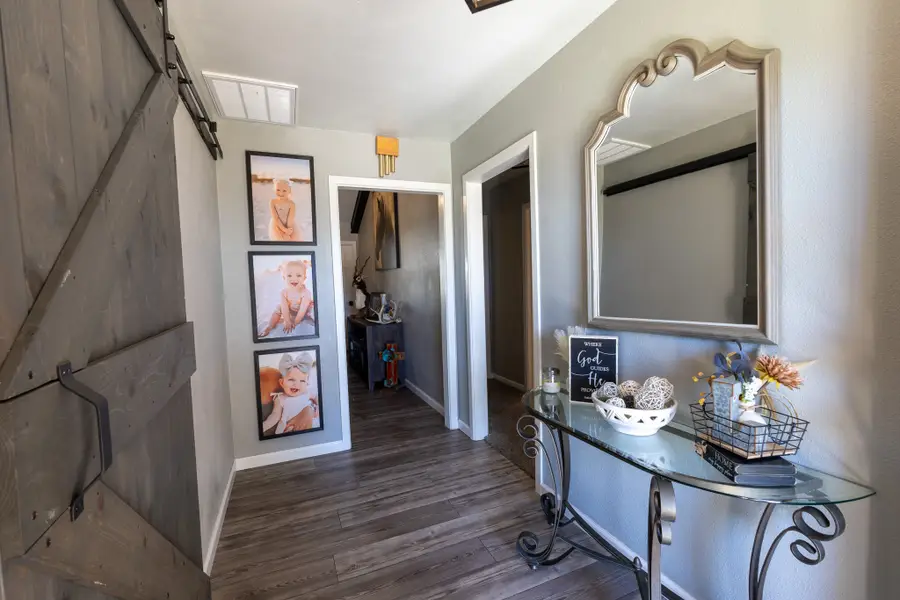 1300 Hillcrest Street, Coleman, TX 76834 - Image #2