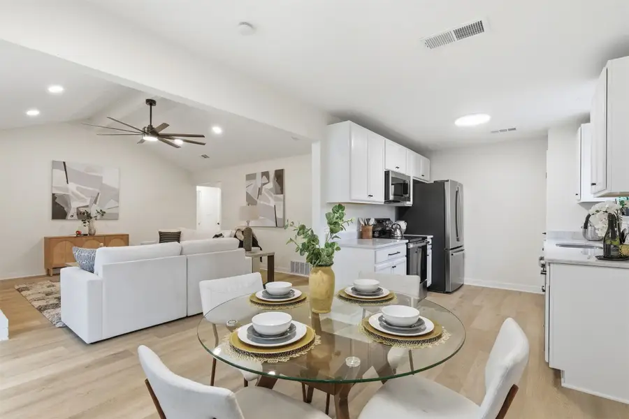 6520 Ridglea Drive, Watauga, TX 76148 - Image #3