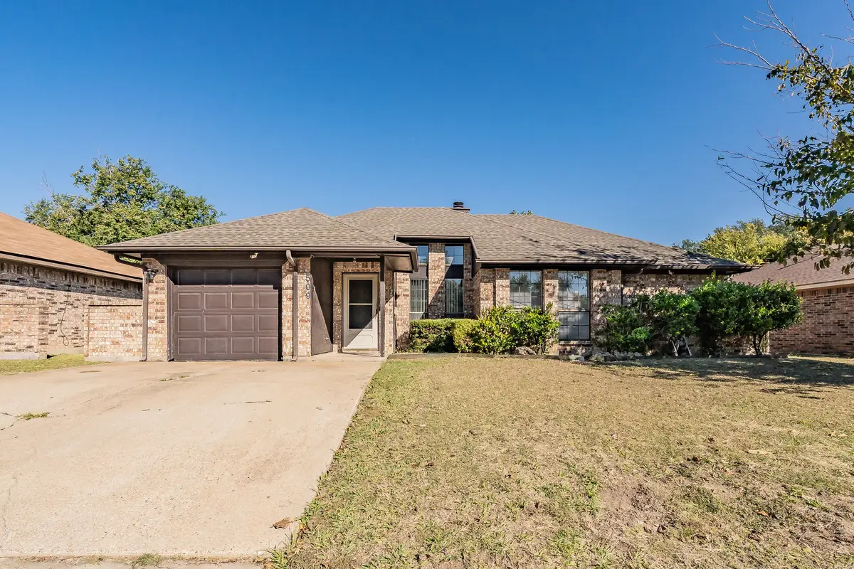 509 Benedict Lane, Arlington, TX 76002 - Image #1