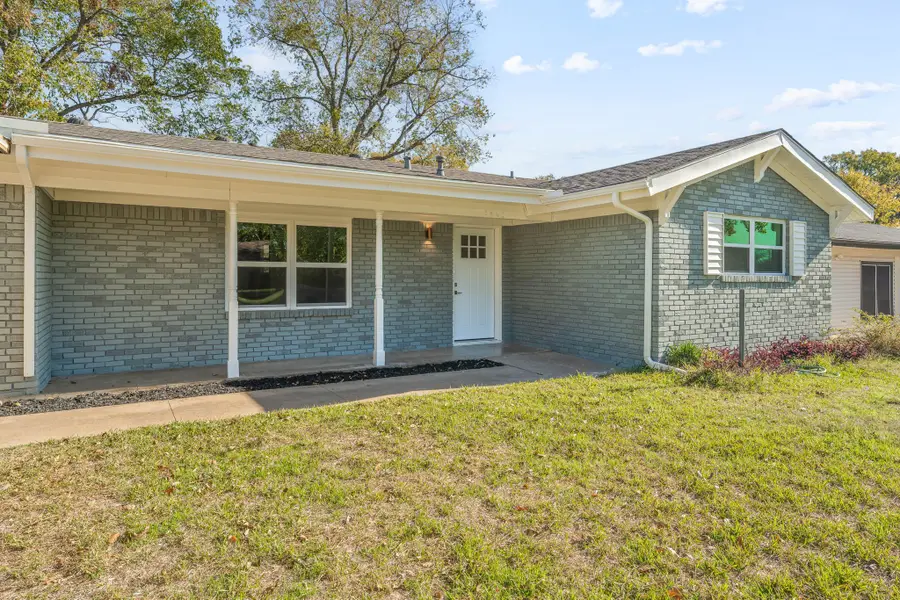 5465 Wayside Avenue, Fort Worth, TX 76134 - Image #2