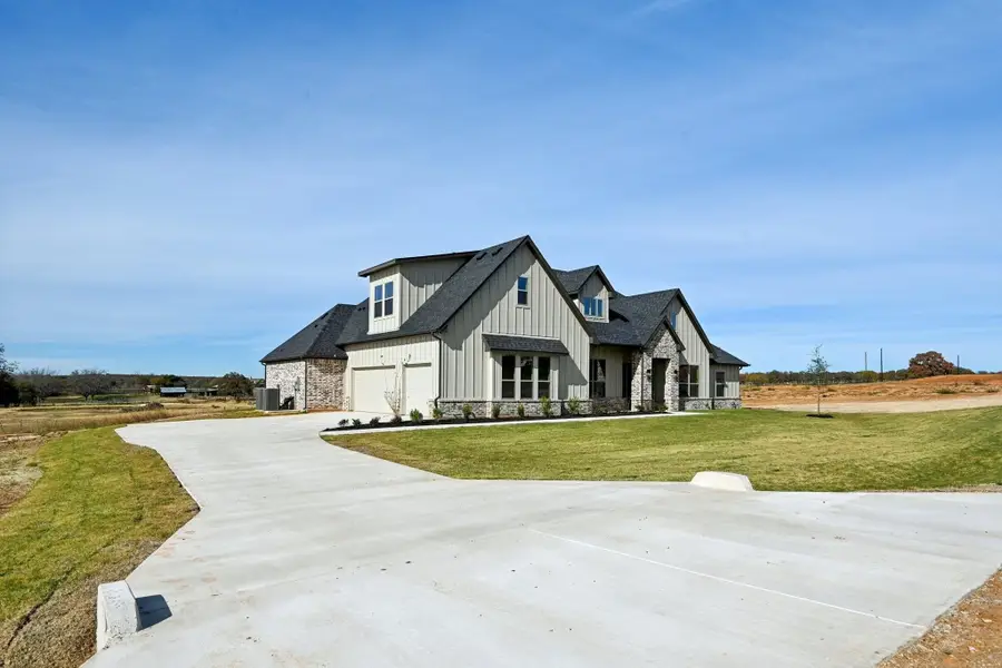 1024 Brock Heights Court, Brock, TX 76087 - Image #3