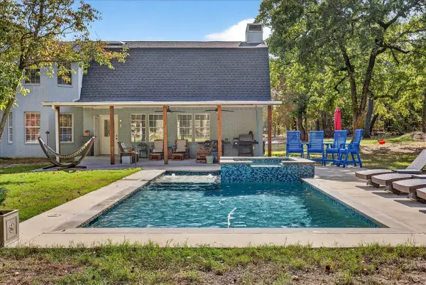 1 Wildflower Lane, Athens, TX 75751