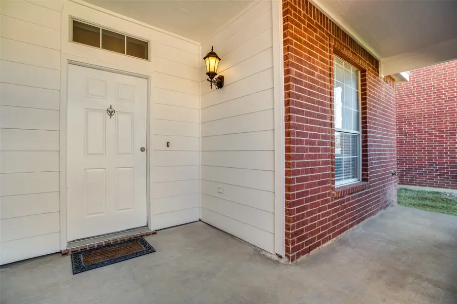 8308 Ram Ridge Road, Fort Worth, TX 76137 - Image #3