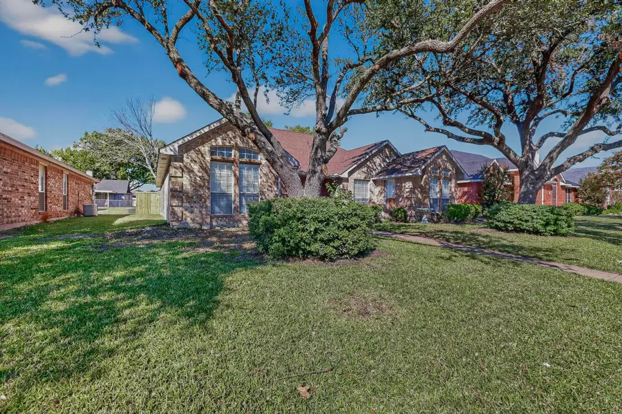 2601 Daisy Lane, Rowlett, TX 75089 - Image #3