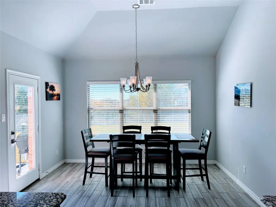 639 Point Vista Drive, Aledo, TX 76008 - Image #3